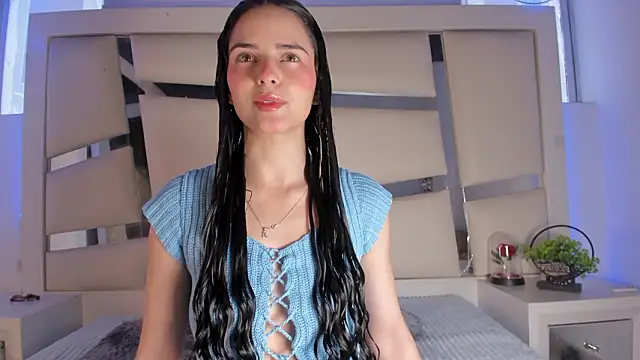 Snapshot of chrystal_js chatting on 02/03/26, 01:27 chrystal js online show from 02/03/26, 01:27