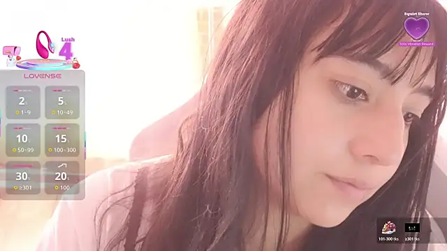 Snapshot of emitaa17228o chatting on 06/15/26, 06:54 emitaa17228o online show from 06/15/26, 06:54