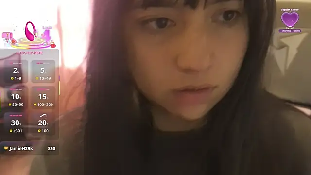 Snapshot of emitaa17228o chatting on 06/18/26, 07:07 emitaa17228o online show from 06/18/26, 07:07