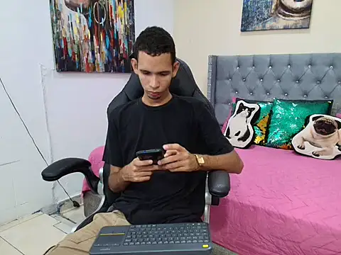 tonny 23cm  online show from 10/16/25, 05:47