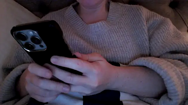 Sandysecret online show from 11/20/25, 08:41