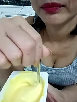    Erin    online show from 11/16/25, 03:56