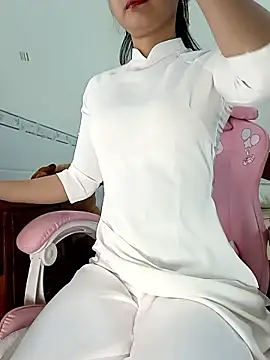    Erin    online show from 01/15/26, 01:10