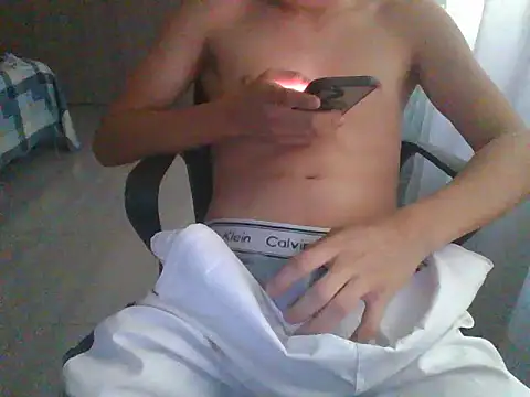adresitogay1568 online show from 01/07/26, 02:41