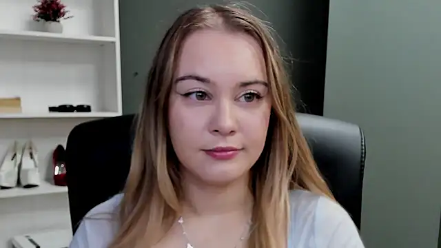 kitty valeria online show from 01/17/26, 07:46