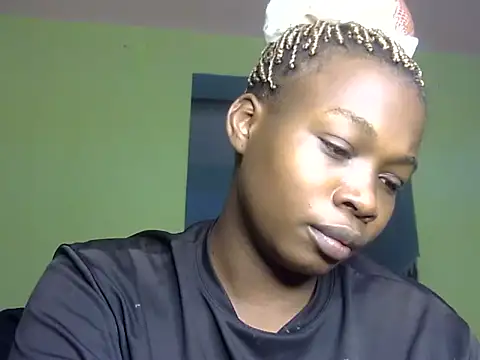 Snapshot of Horny-pretty chatting on 04/29/26, 01:48 Horny-pretty online show from 04/29/26, 01:48