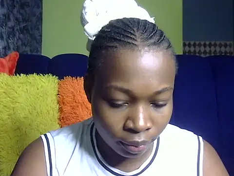 Snapshot of Horny-pretty chatting on 05/23/26, 09:24 Horny-pretty online show from 05/23/26, 09:24
