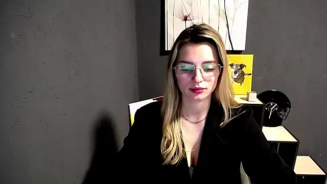 lady olivia  online show from 02/14/26, 05:10