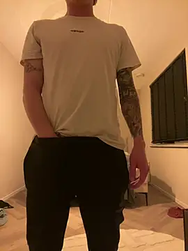 pocketpussyboy34 online show from 03/07/26, 01:46