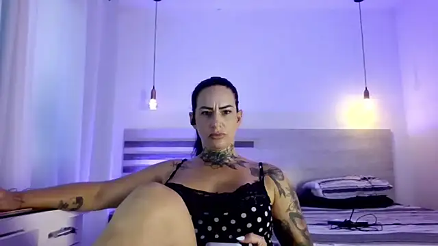 YasmimBrasil online show from 01/17/26, 09:36