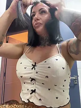 YasmimBrasil online show from 03/24/26, 07:13