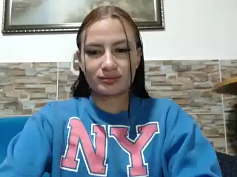 Snapshot of alice_trinity chatting on 02/05/25, 04:59 alice trinity online show from 02/05/25, 04:59