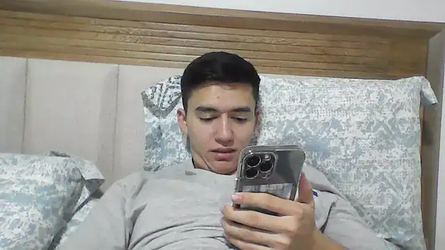 Estebitan vm online show from 09/28/25, 05:35