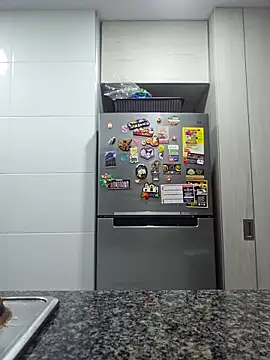 azumiichan online show from 11/12/25, 12:33