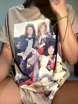 amy gata online show from 09/08/25, 11:04