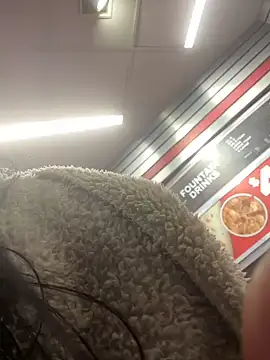 Snapshot of CamGirlLeanna chatting on 01/31/25, 06:57 CamGirlLeanna online show from 01/31/25, 06:57