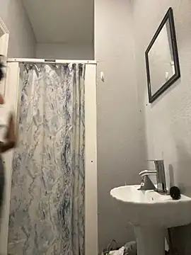 Snapshot of CamGirlLeanna chatting on 02/27/25, 11:52 CamGirlLeanna online show from 02/27/25, 11:52