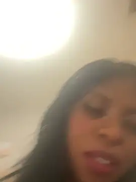 Snapshot of CamGirlLeanna chatting on 03/08/25, 01:17 CamGirlLeanna online show from 03/08/25, 01:17