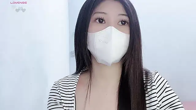 tanhxiu online show from 02/05/26, 01:16