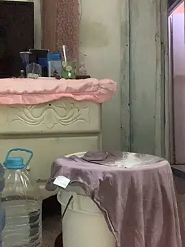 funpharoh1 online show from 10/20/25, 09:37