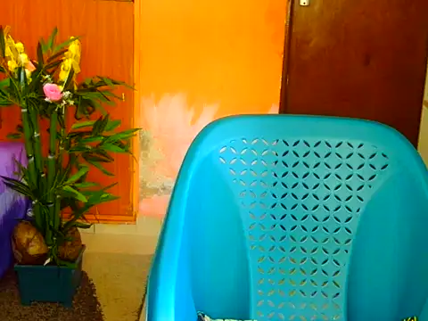 Naughtygal98 online show from 06/11/26, 07:06