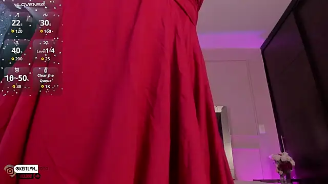 keitlynsoto online show from 09/28/25, 12:32