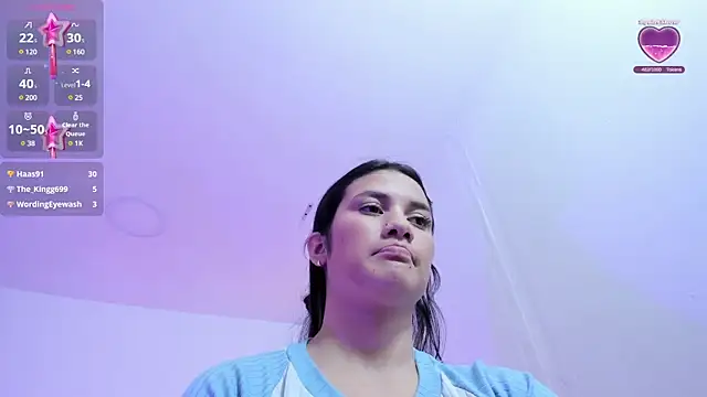 Snapshot of Chiara_tay chatting on 01/24/25, 05:53 Chiara tay online show from 01/24/25, 05:53