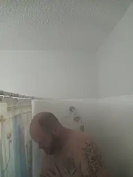 Snapshot of ckock4570 chatting on 12/24/24, 12:33 ckock4570 online show from 12/24/24, 12:33