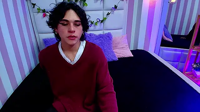 Luke Howland online show from 01/29/25, 08:35