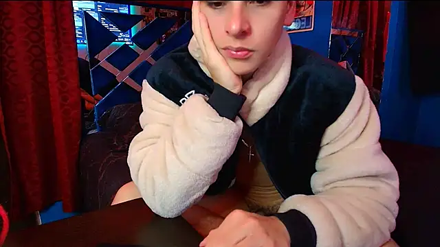 Luke Howland online show from 11/06/25, 12:44