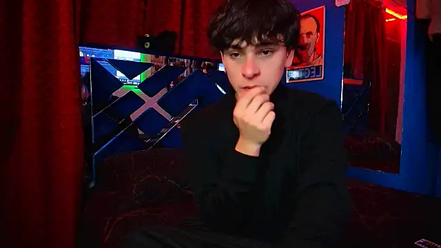 Luke Howland online show from 11/07/25, 12:54