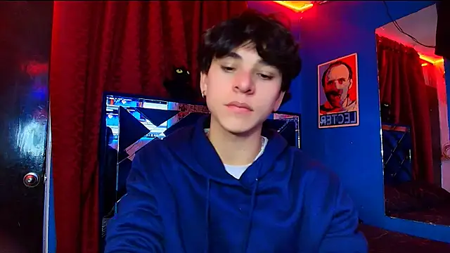 Luke Howland online show from 11/26/25, 02:45