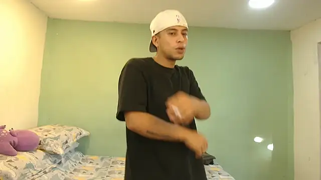 danielitopapuu online show from 06/24/26, 09:58