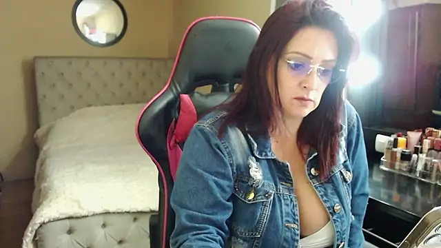 Carol Scottt online show from 06/20/26, 05:05