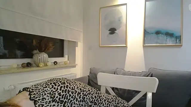 JulietteDiamond online show from 02/23/25, 03:18