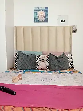 charmainexxx online show from 01/17/26, 10:57