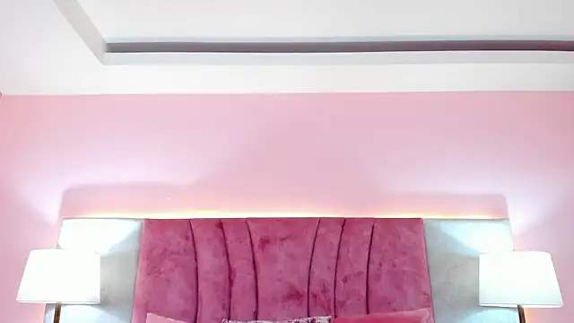 SophiaLaurens online show from 01/11/25, 08:32