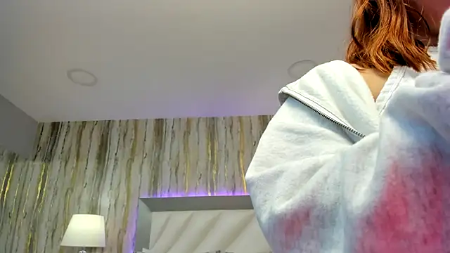 SophiaLaurens online show from 02/13/25, 04:07