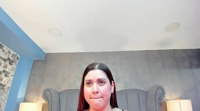 SophiaLaurens online show from 02/18/25, 06:37