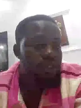 Snapshot of ebonyforever1 chatting on 10/25/25, 06:54 ebonyforever1 online show from 10/25/25, 06:54