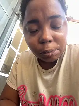 JCCaramelbarbie1 online show from 11/25/25, 04:18