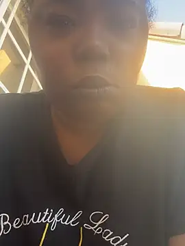 Snapshot of JCCaramelbarbie1 chatting on 04/05/26, 01:52 JCCaramelbarbie1 online show from 04/05/26, 01:52