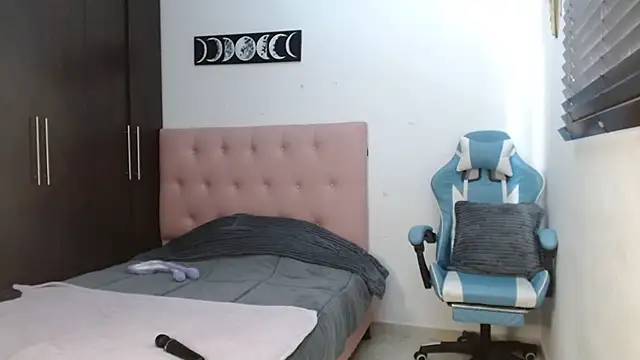 TokioStar online show from 01/28/25, 01:49