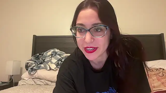 QueenLolaX online show from 10/12/25, 06:12