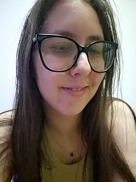 Snapshot of Sarah459 chatting on 05/15/26, 09:44 Sarah459 online show from 05/15/26, 09:44