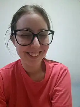 Snapshot of Sarah459 chatting on 06/02/26, 08:33 Sarah459 online show from 06/02/26, 08:33