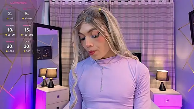 Megan Do Santos online show from 11/26/25, 08:43