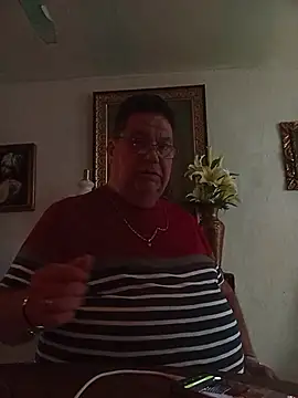 Snapshot of Zordomud0 chatting on 02/18/26, 04:47 Zordomud0 online show from 02/18/26, 04:47