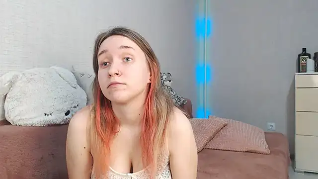 lovely hayley online show from 03/14/26, 09:20