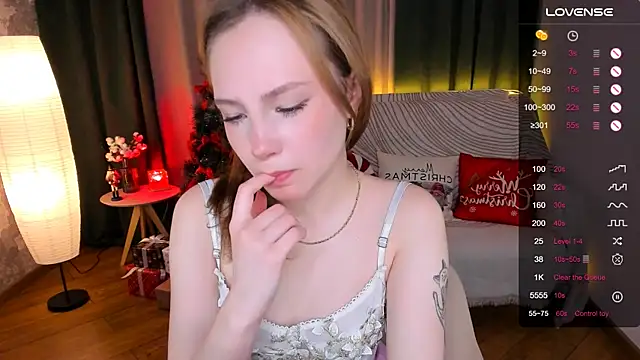 LanaBlu  online show from 12/18/24, 10:08